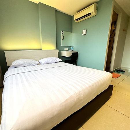 De Uptown Hotel @ P.J. 222 Petaling Jaya Exterior foto